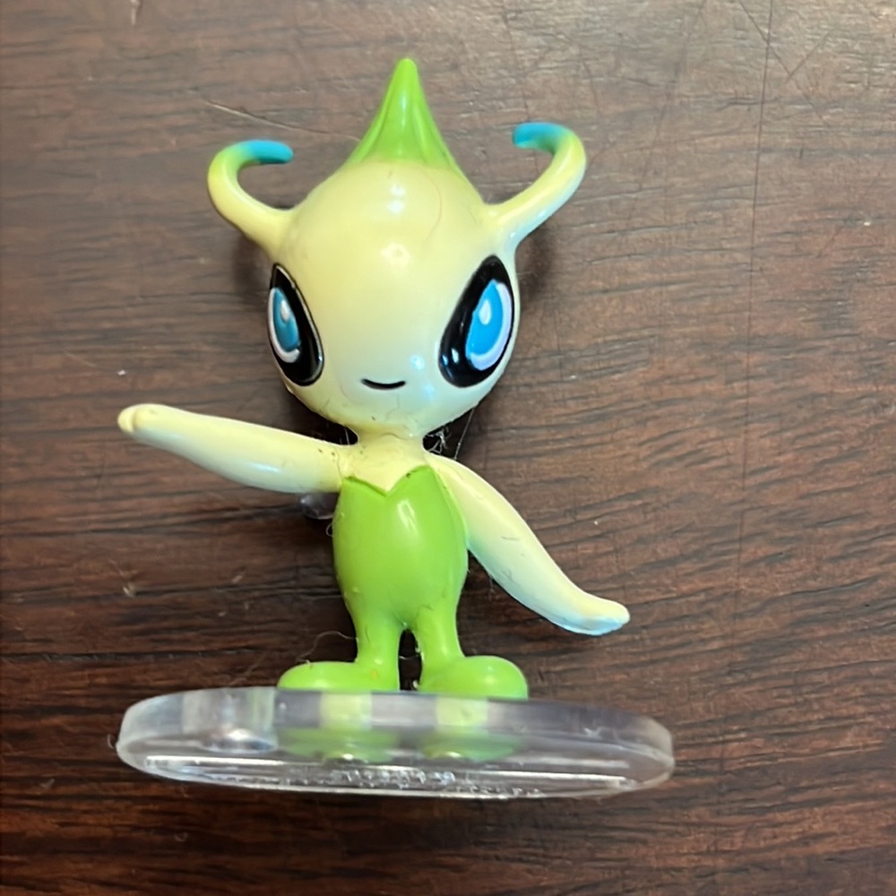 Pokemon Tomy Celebi